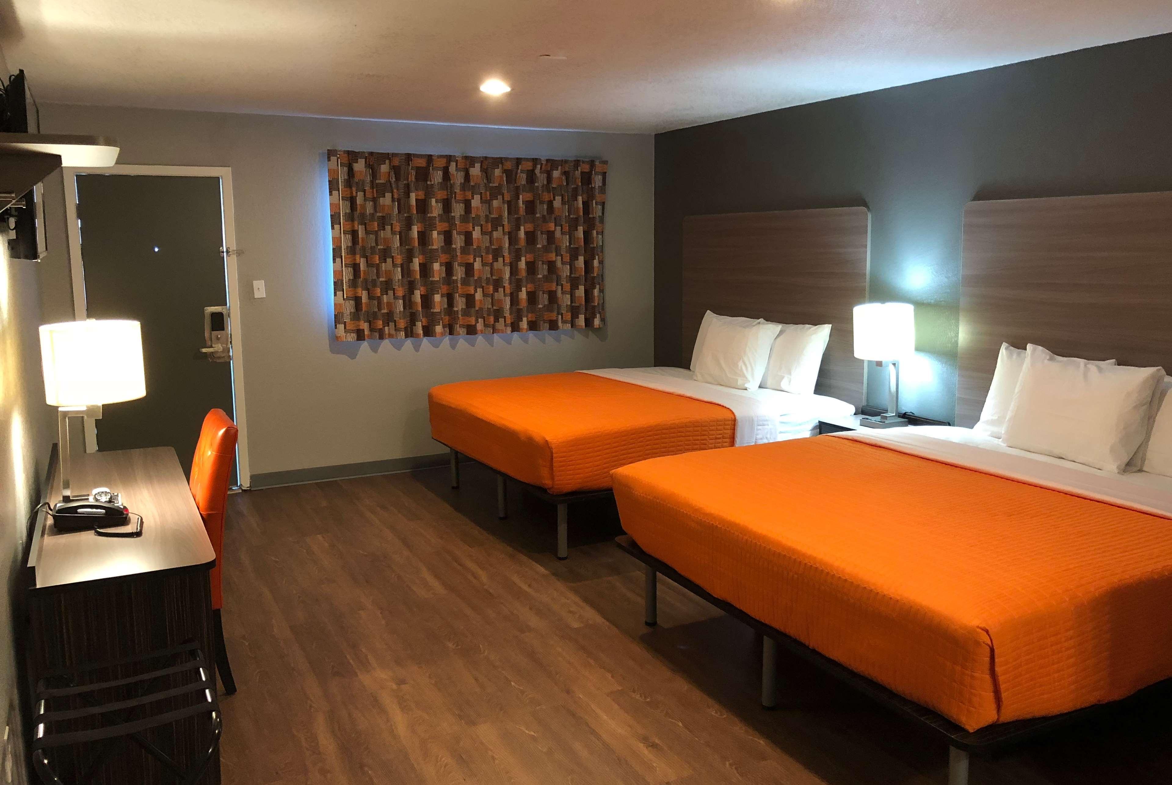 Super 8 By Wyndham Sonora Motel Buitenkant foto