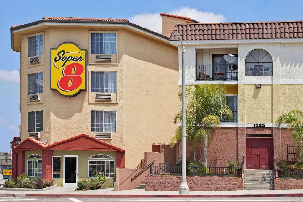 Super 8 By Wyndham Sonora Motel Buitenkant foto