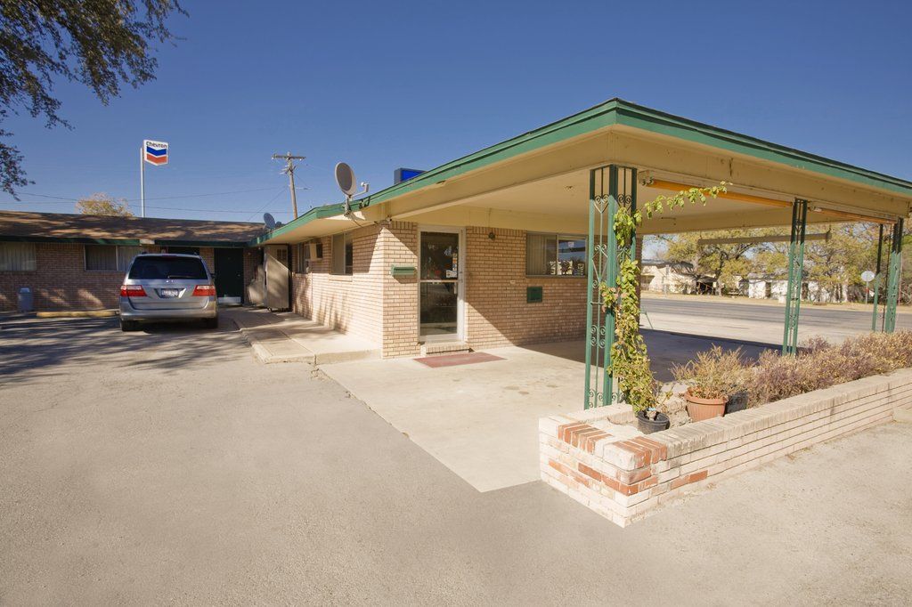 Super 8 By Wyndham Sonora Motel Buitenkant foto