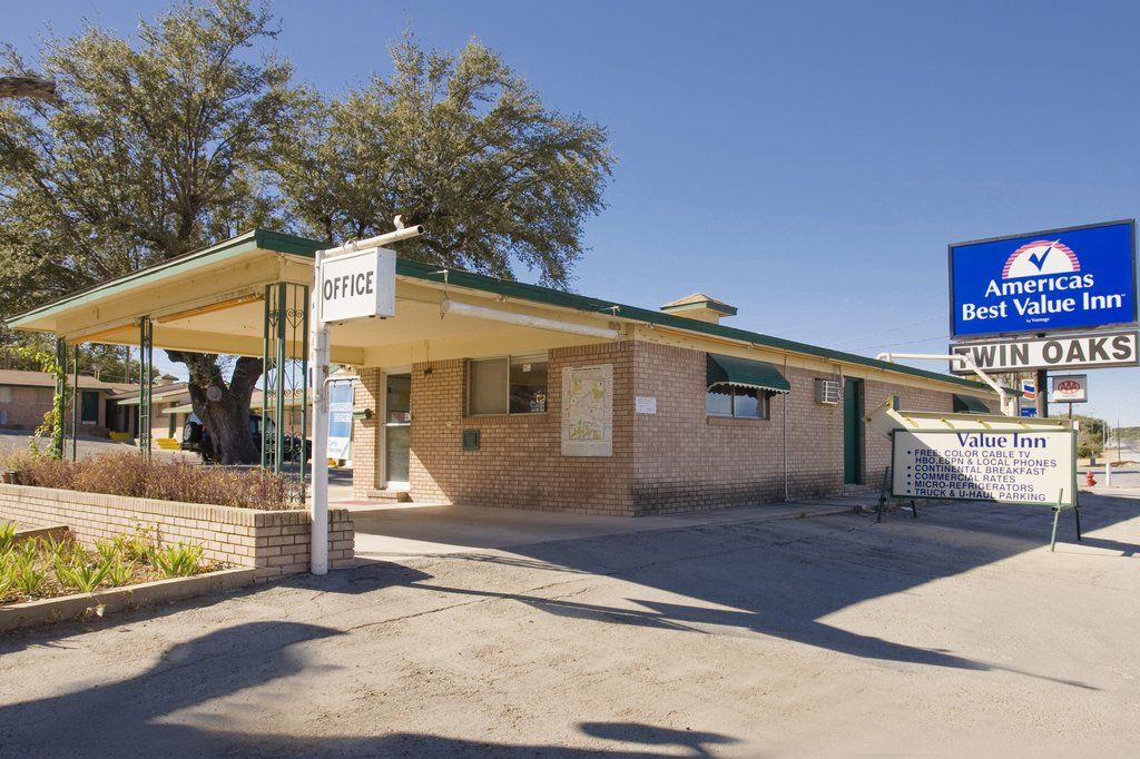 Super 8 By Wyndham Sonora Motel Buitenkant foto